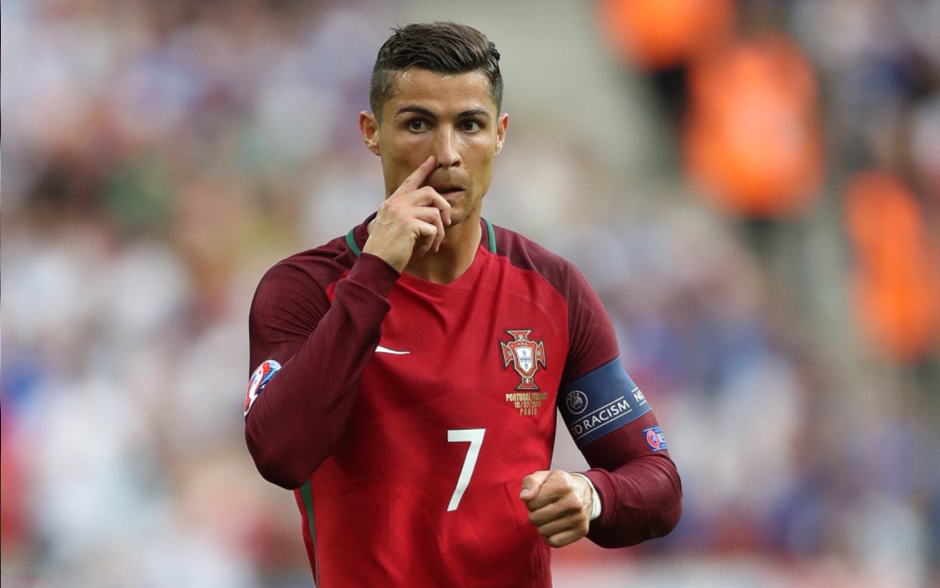 世界杯2026-巴斯托尼爆发，乌克兰最后时刻击败冰岛，一场足球如何成为战争的回声  第2张